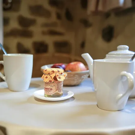 Les Jardins De L'abbaye بيت للعطل