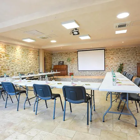 Les Jardins De L'abbaye Séjour chez l'habitant *