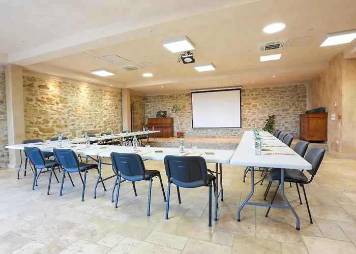 Les Jardins De L'abbaye Séjour chez l'habitant *