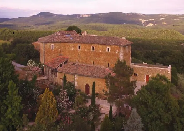 Les Jardins De L'abbaye Séjour chez l'habitant *